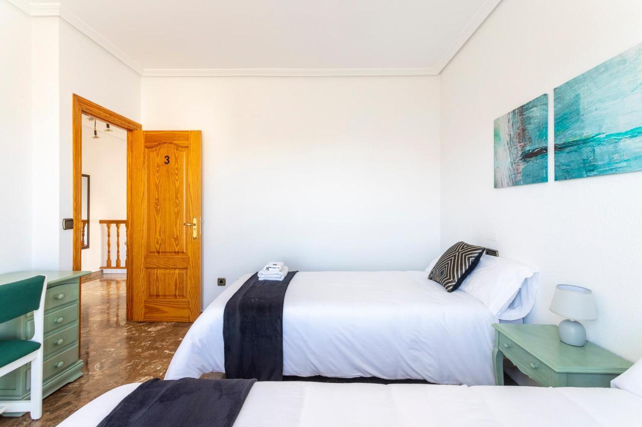 Casa Las Rosas Iniesta Ngoại thất bức ảnh